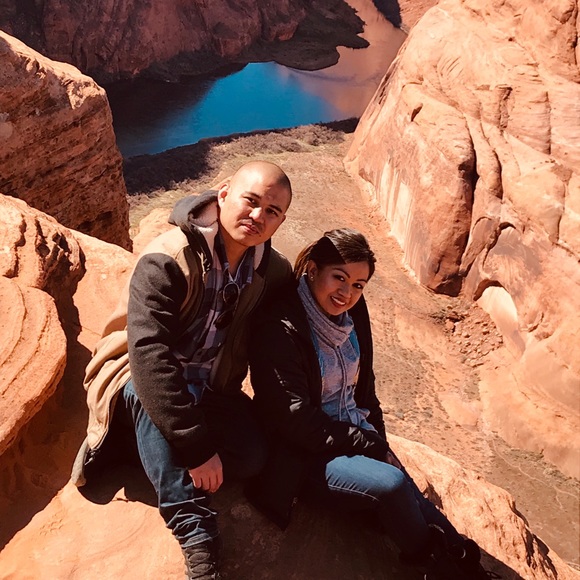 Hi! I’m Lynor and Welcome to my Closet! - Picture 6 of 8